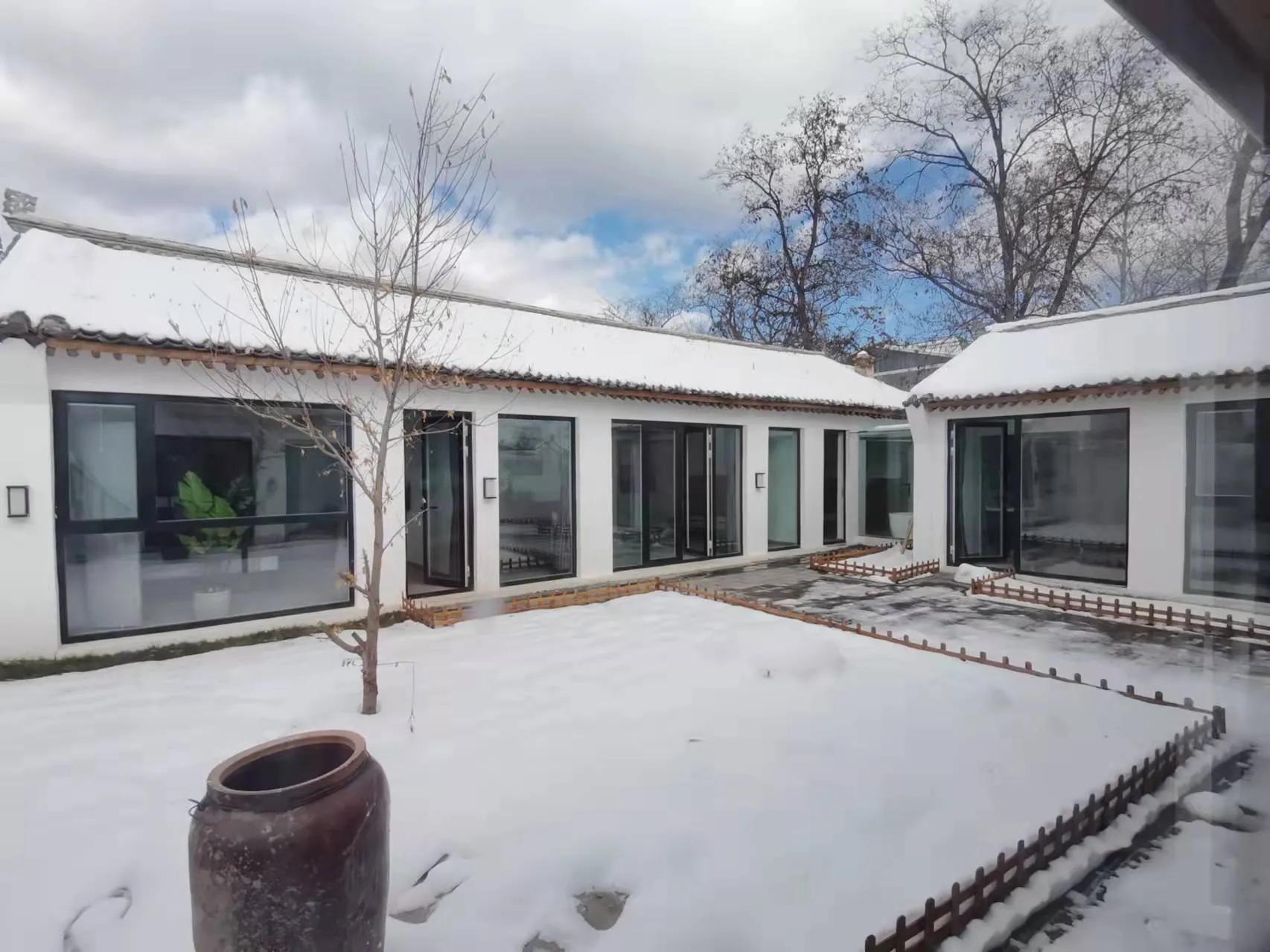 我想到海南买一处小院，在农村就行，只要环境好！大约多少钱？中国最牛的村子排名