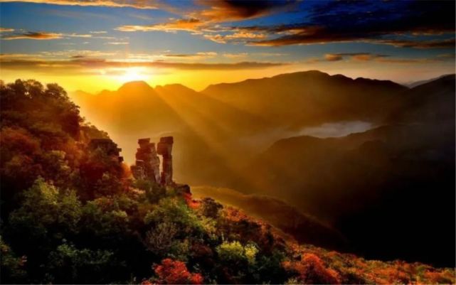 感动中国十大人物河南人占多少（中国最感动的省委书记）