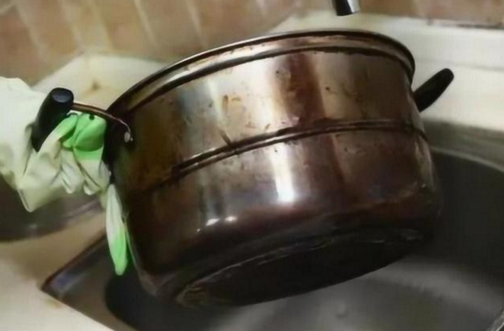 不锈锅具十大排名（不锈钢锅具什么牌子质量好）