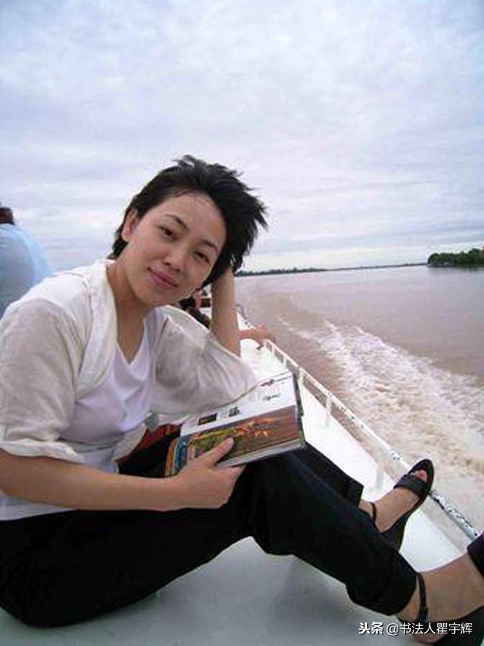 世界上最惊艳的健身,惊艳沙滩的健身Top，我的泳池派对必备！