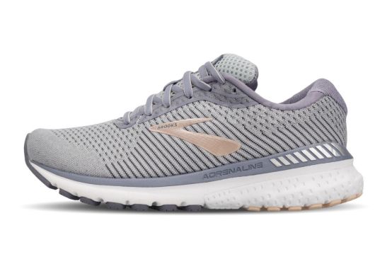 世界冠军跑鞋排名前十世界上久负盛名的十大鞋子品牌都有谁