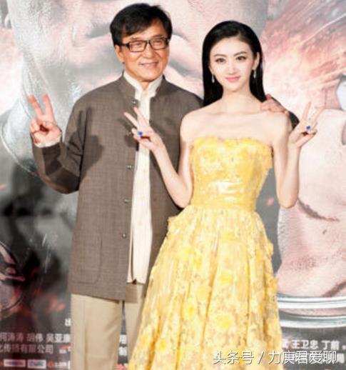 以照片写作文420字（世界上最美的景色照片）