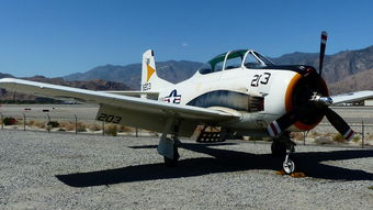 中国国防科技大学 博士，世界上最迷人的肩膀